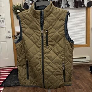 Free Country Men's Quilted Vest - Khaki